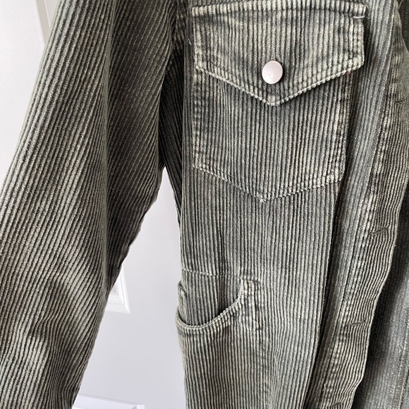 Green Corduroy Jacket - Picture 5 of 10